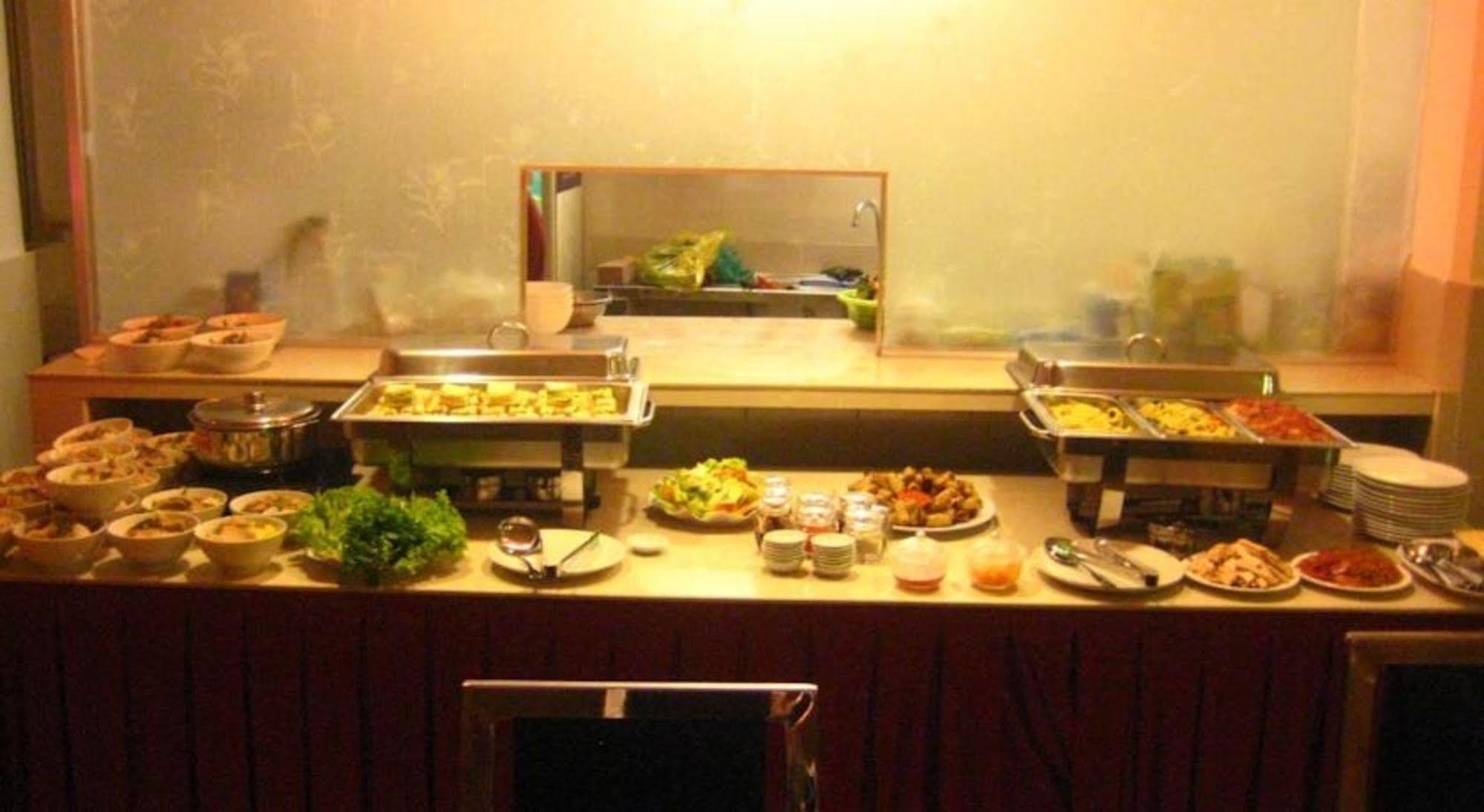 A25 Hotel - 14 Pho Duc Chinh Ho Chi Minh City Bagian luar foto